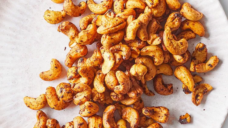 Air-Fryer Spiced Cashews