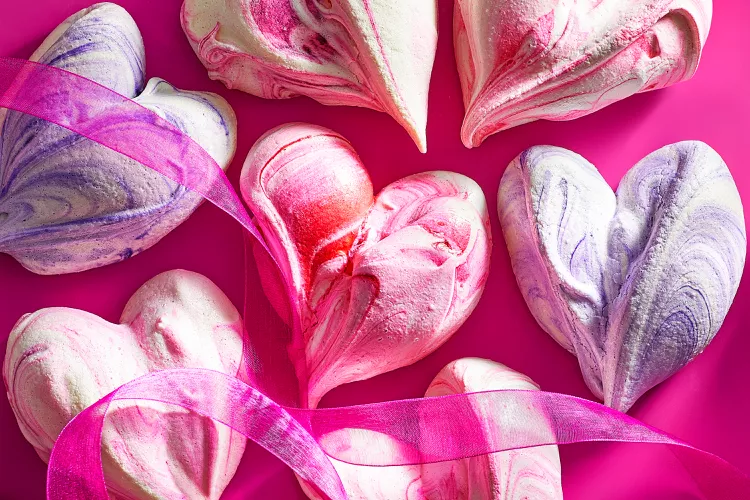 Swirled Meringue Hearts