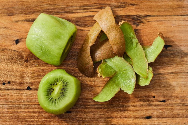 Can You Eat Kiwi Skin?