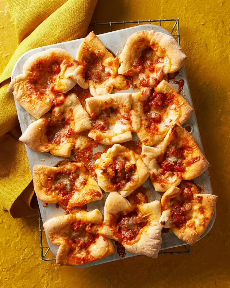 Pepperoni Pizza Cups