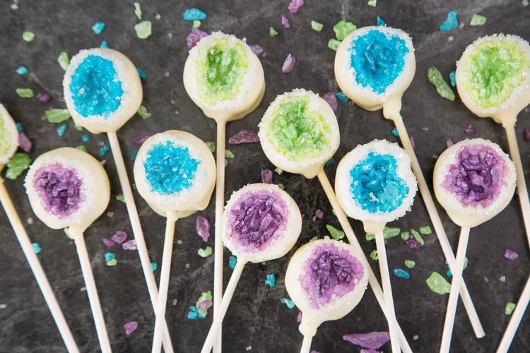 Geode Cake Pops