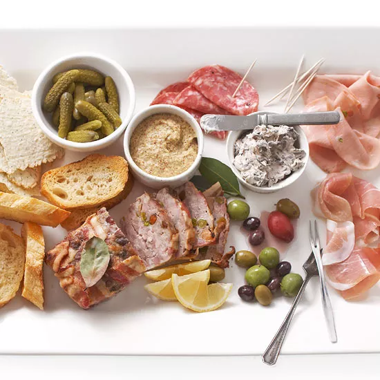 5 Charcuterie Board Ideas for Party Snacks and Pre-Dinner Nibbles