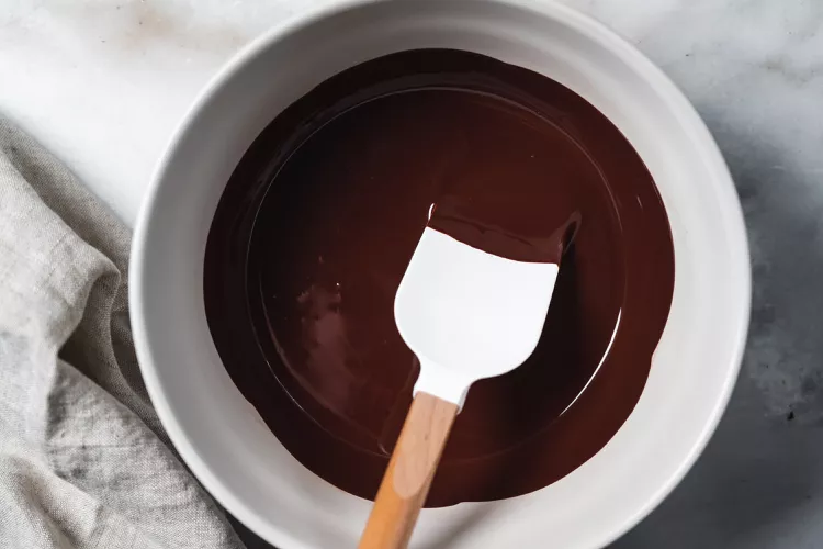 How to Melt Chocolate for Drizzling, Decorating, and More