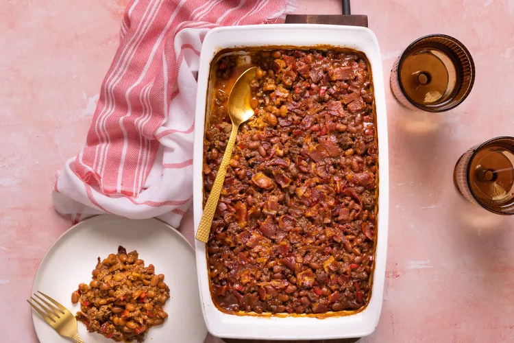 Trisha Yearwood's Baked Bean Casserole