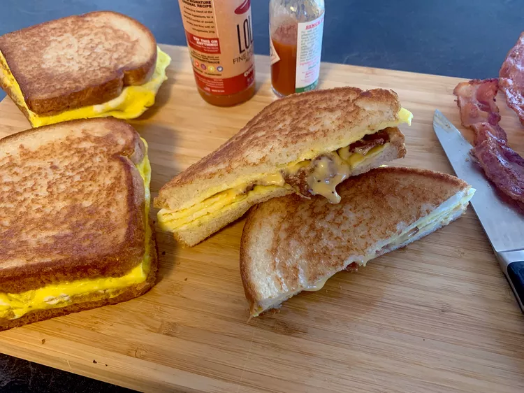 Easy Breakfast Sandwich