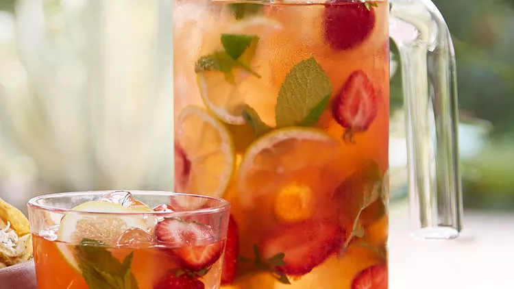 Strawberry-Mint Lemonade