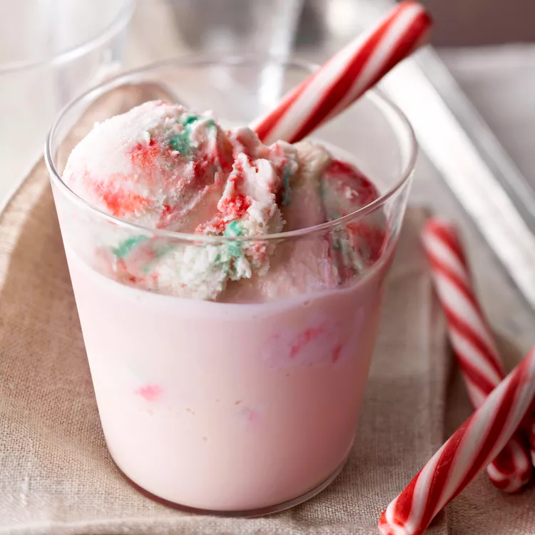 Peppermint-Eggnog Punch