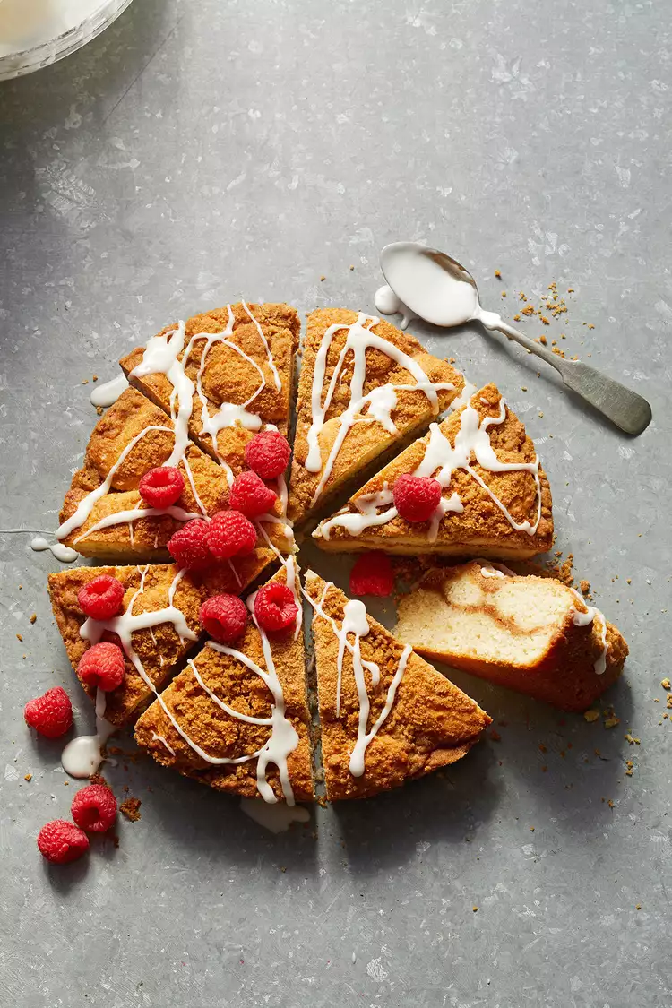 Cinnamon Streusel Coffee Cake