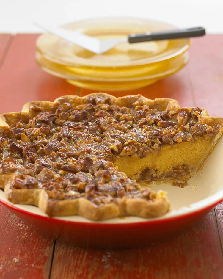 Pecan-Topped Pumpkin Pie