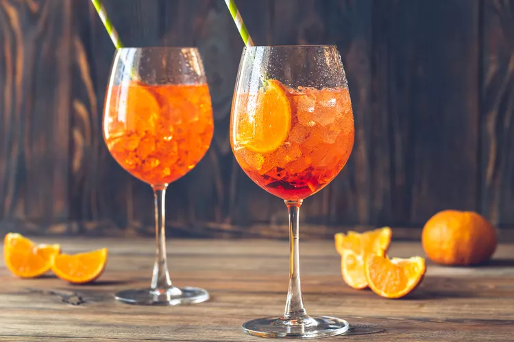 How to Make an Aperol Spritz