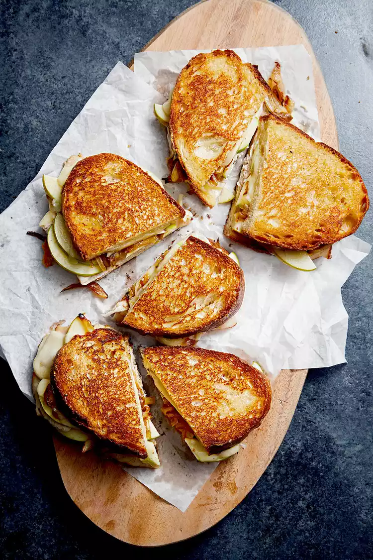 Turkey-Apple Grilled Cheese Sandwiches