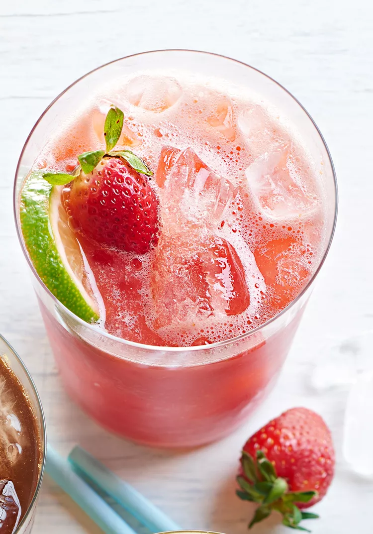 29 of our Favorite Summer Refreshing Drinks to Beat the Heat