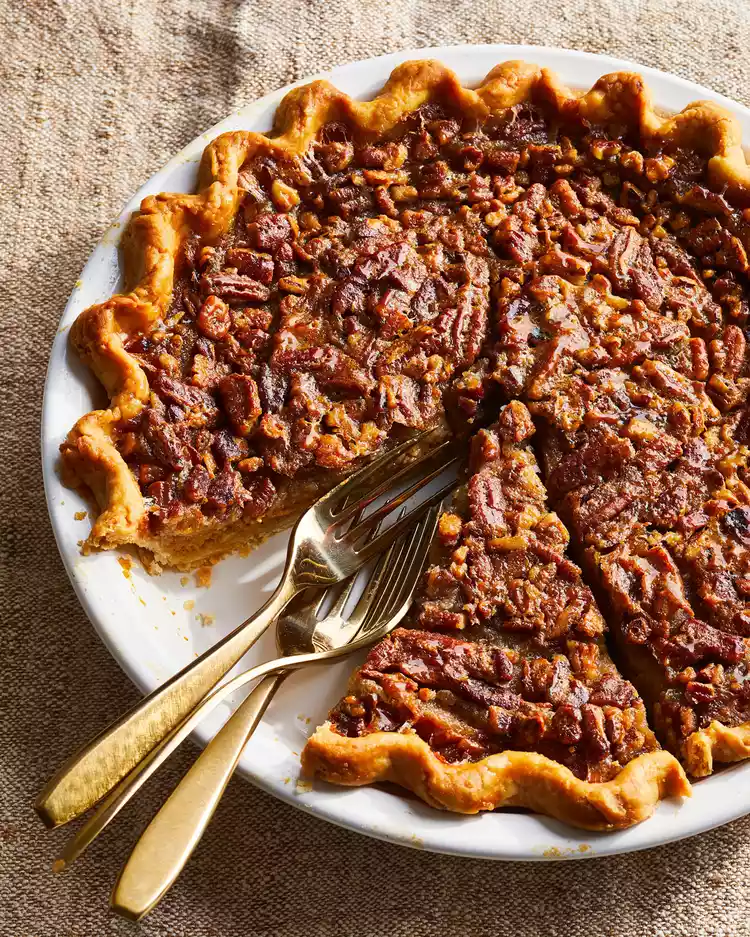 Pumpkin-Pecan Pie