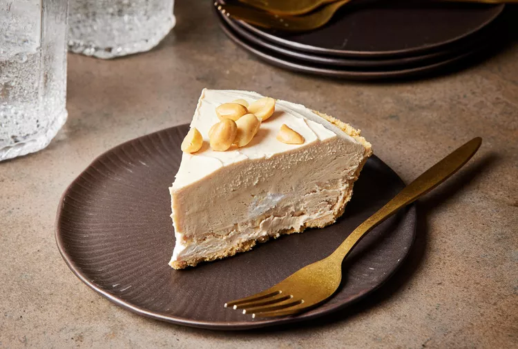 No-Bake Peanut Butter Pie Is the Easy Summer Dessert Everyone Will Love