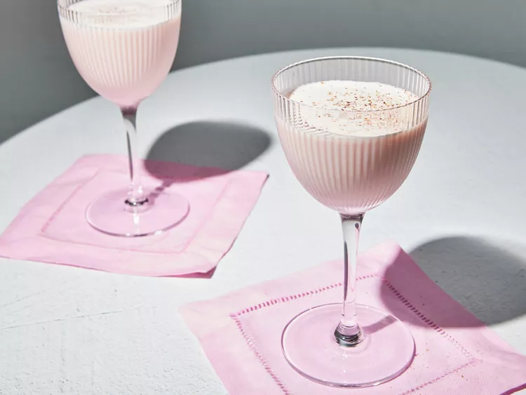 This Retro 3-Ingredient Pink Squirrel Cocktail Doubles as a Drink and Dessert