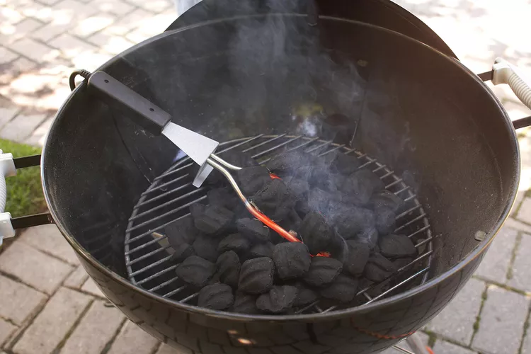 How Hot Does a Grill Get? Learn to Control Temps with Our Guide