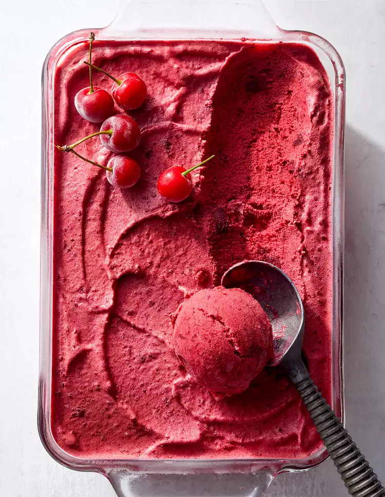 18 Healthy Summer Desserts Made with In-Season Fruit 