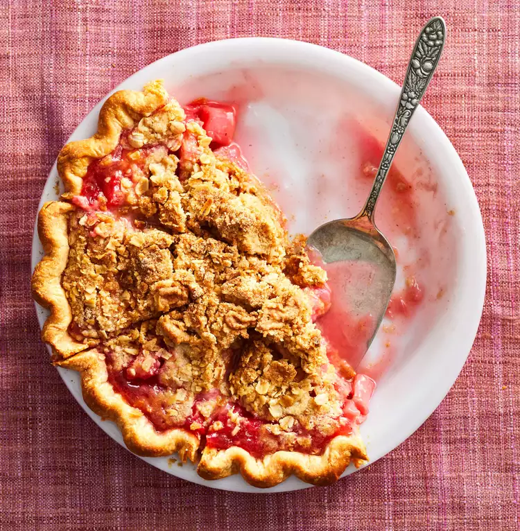 Pure Rhubarb Crumble Pie