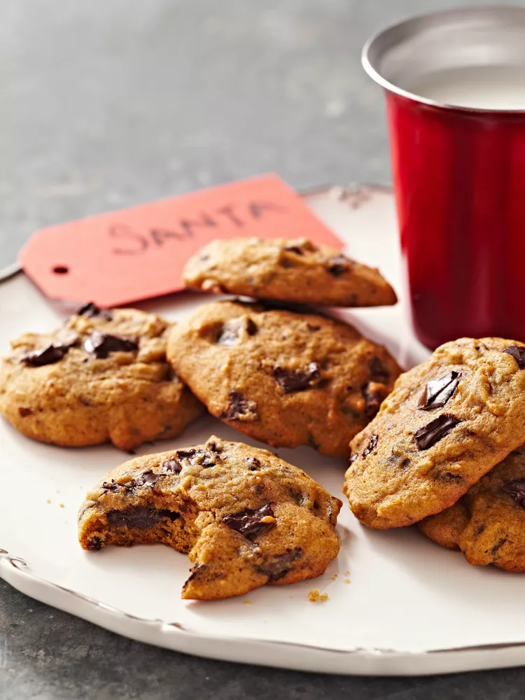 Pumpkin-Chocolate Chunk Cookies