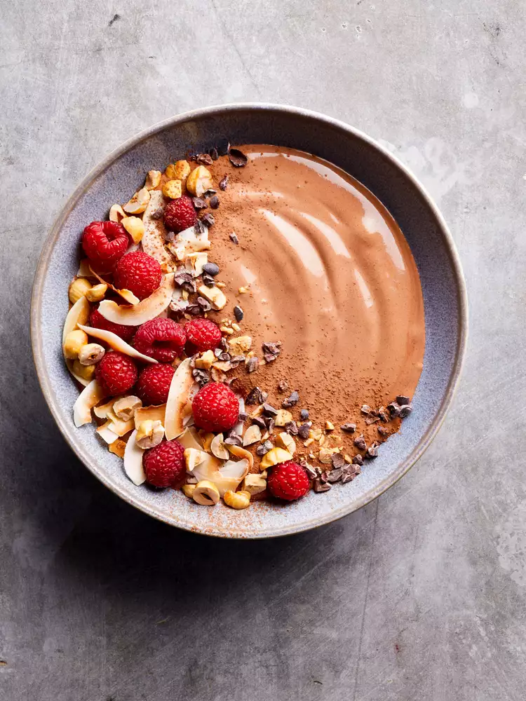 Chocolate-Hazelnut Smoothie Bowl