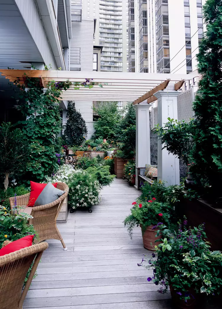 12 Balcony and Rooftop Garden Ideas for Creating a Serene Space