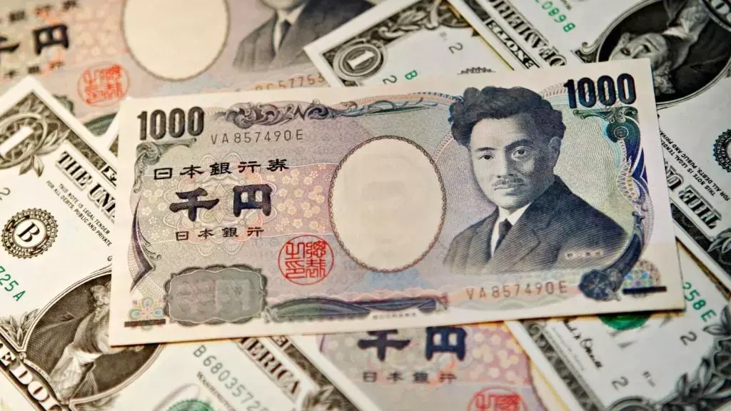 Japan’s Finance Minister assures necessary action after Yen hits lowest since 1986