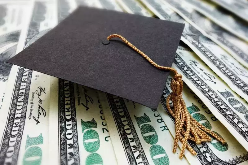 California to implement financial literacy requirement in order to graduate for high school