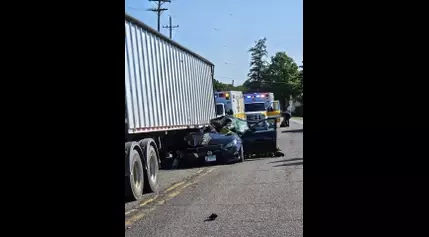 2 injured in Campton Hills crash between car and semi- trailer