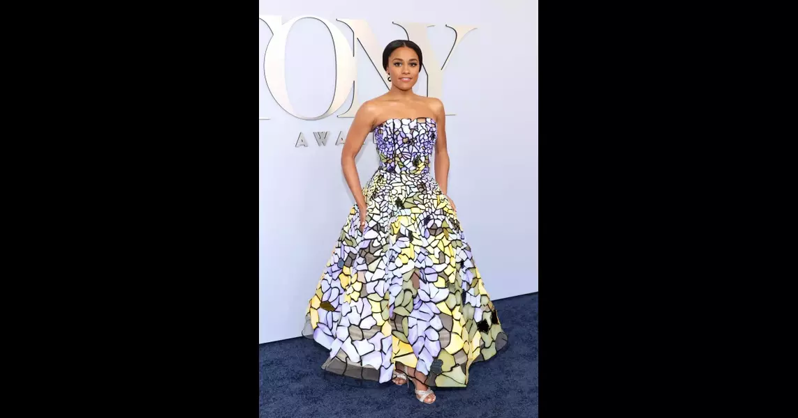 2024 Tony Awards Red Carpet Photos: The Best Looks and Fashion