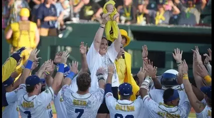 Savannah Bananas sell out 3 games at Principal Park in Des Moines