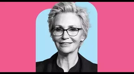 Jane Lynch Loves Being the ‘Weakest Link’ Host and Not a Contestant