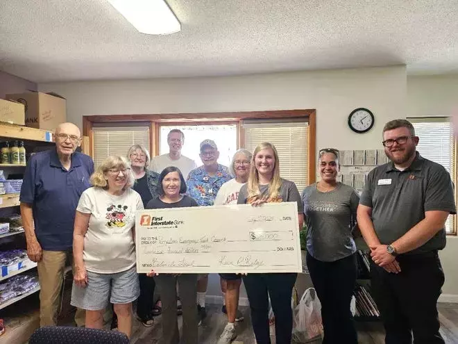 Perry Area Emergency Food Council receives ,000 donation from First Interstate Bank