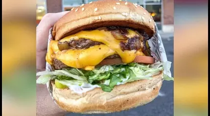 America has chosen the best fast food burger of the year – and it’s an underdog