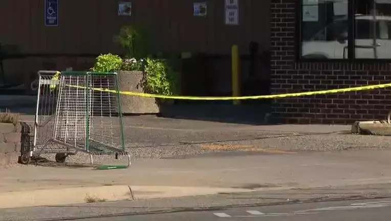 Car hits building, causes gas leak in Royal Oak