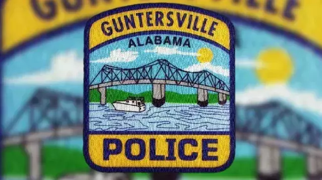 Two teens arrested after string of car burglaries in Guntersville area