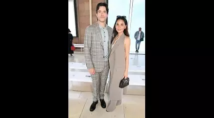 Olivia Munn and John Mulaney hit Paris Fashion Week