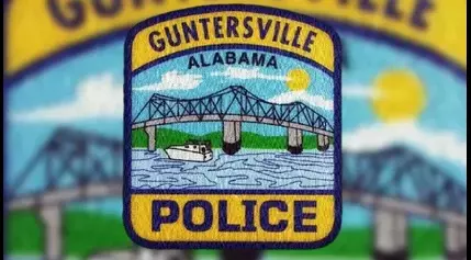 Two teens arrested after string of car burglaries in Guntersville area