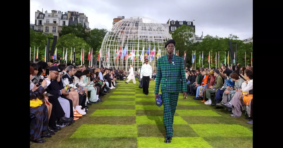 Louis Vuitton’s Fashion Week debuts with Pharrell: A hip-hop remix