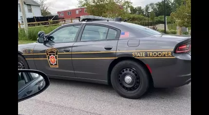 Spike strips stop car fleeing state troopers on I-95 in Ridley Township