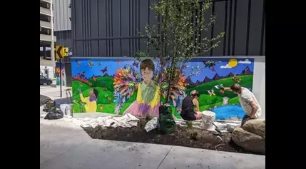 New mural showcasing local kids’ creativity goes up at Da Vinci Science Center