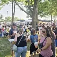 Elkhorn Ribfest draws bring crowd with food, music fun