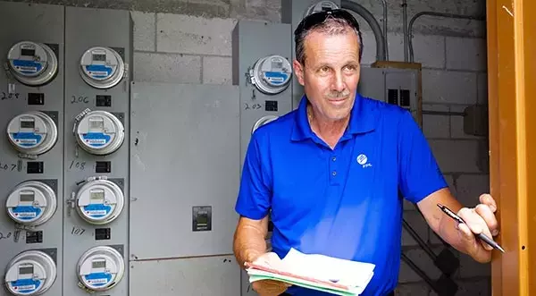 Florida Power & Light Company Expert Shares Helpful Tips to Save Money on Electric Bills