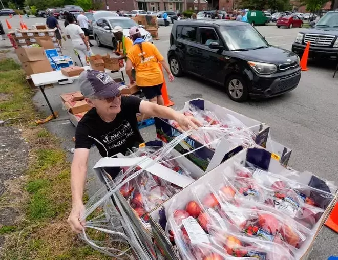 Dare to Care Food Bank distributes groceries to July Fourth tornado victims in Louisville