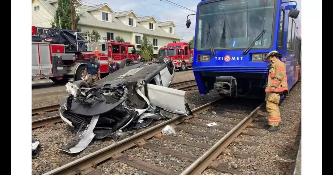 1 hospitalized with significant injuries after car, MAX collision in Portland