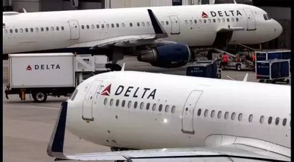 Delta serves passengers vegetarian meals ‘out of an abundance of caution’ after spoiled food incident