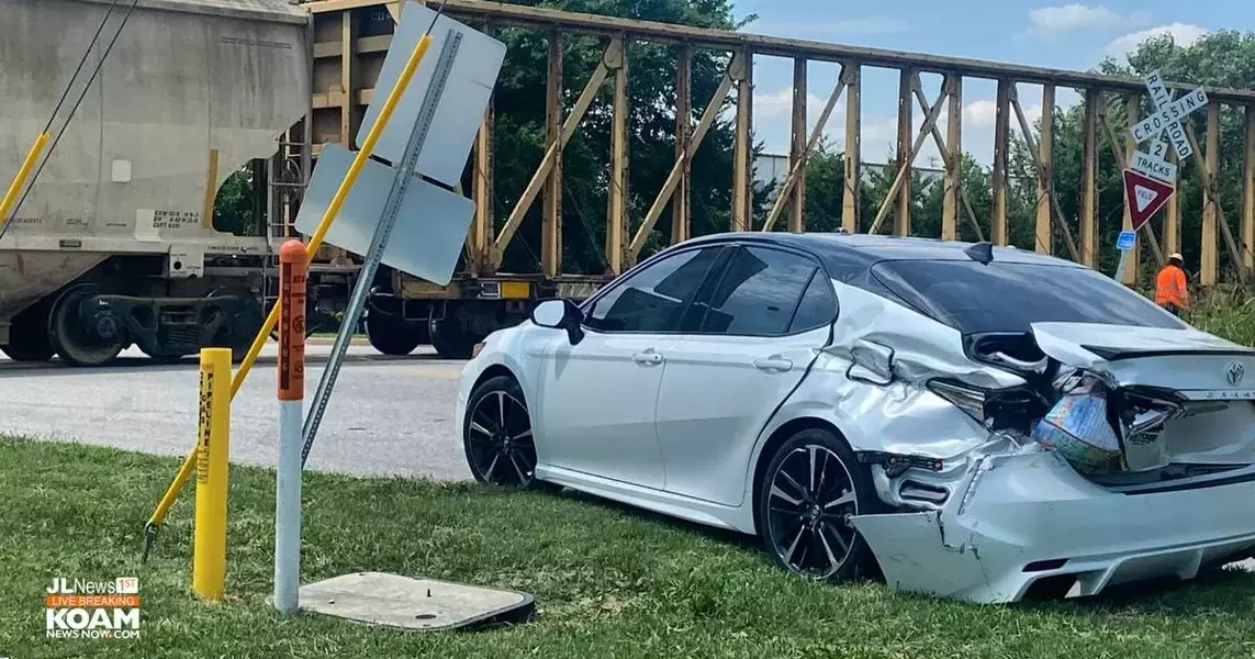 Car and train collide in Joplin-Webb City Industrial Park