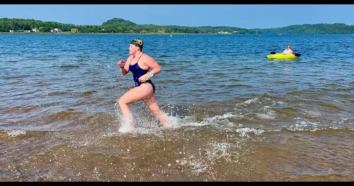 Swimmers fundraise for kids during Swim Teal Lake: Benefit for Diabetes