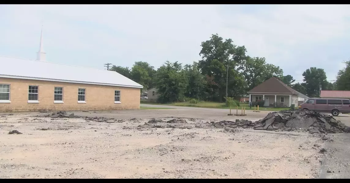 Church food pantry trying build new distribution building