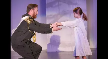 Gritty story, soaring music in ‘Anastasia’ on La Salle stage