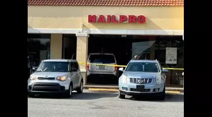 Car crashes into nail salon on Jacksonville’s Westside